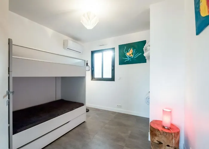 Chateau-5 By Interhome *